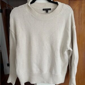 Banana Republic Women's Cream Crew Neck Sweater